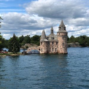 Meet your Posher, Dolly